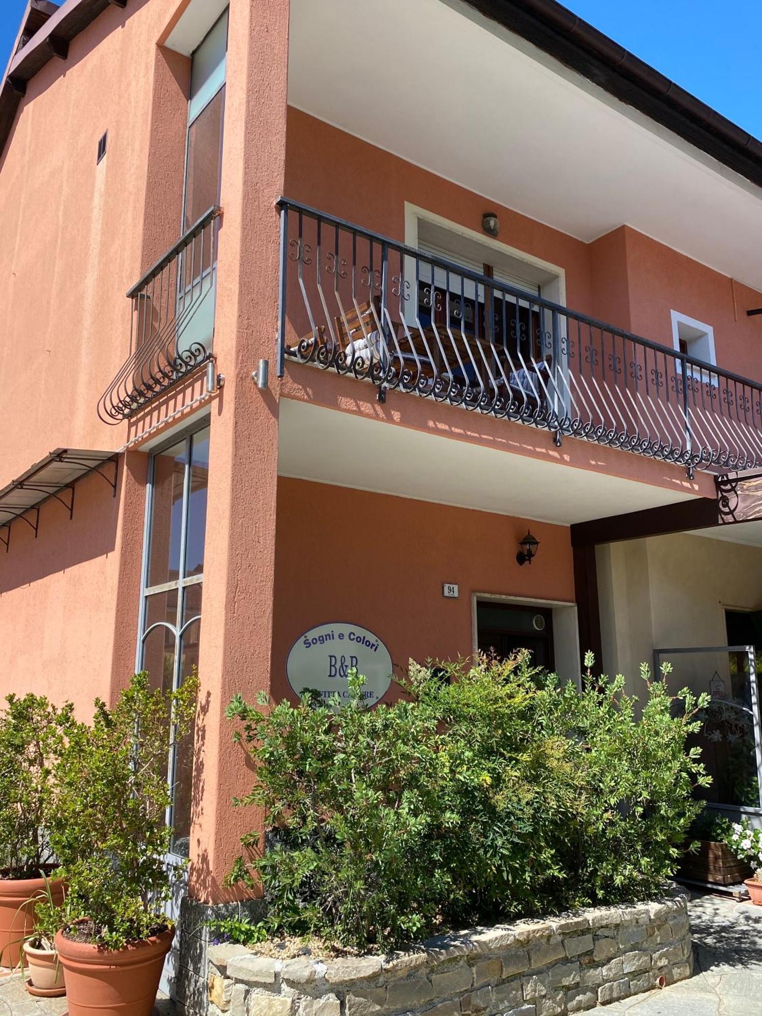 Sogni E Colori Panzió Villanova d'Albenga Kültér fotó